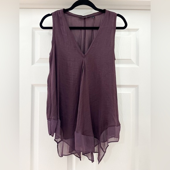 Vera Wang Sleeveless Satin Chiffon Asymmetrical Hem V Neck Top Purple sz Small - Picture 3 of 8
